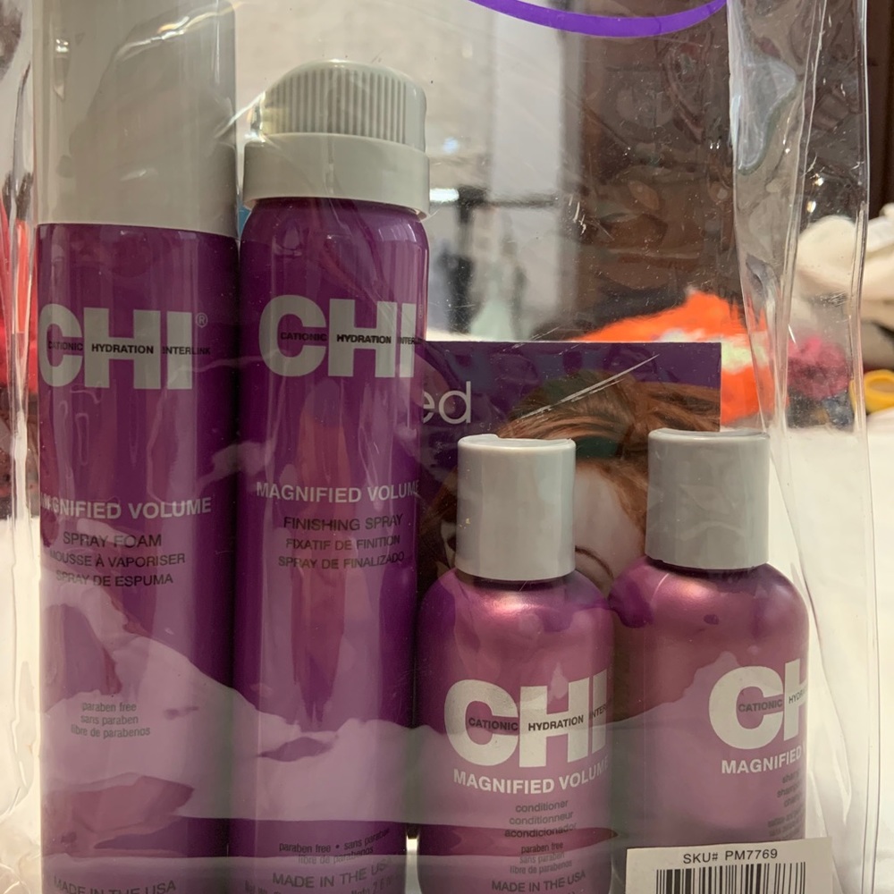 New CHI Magnified Volume Travel Set